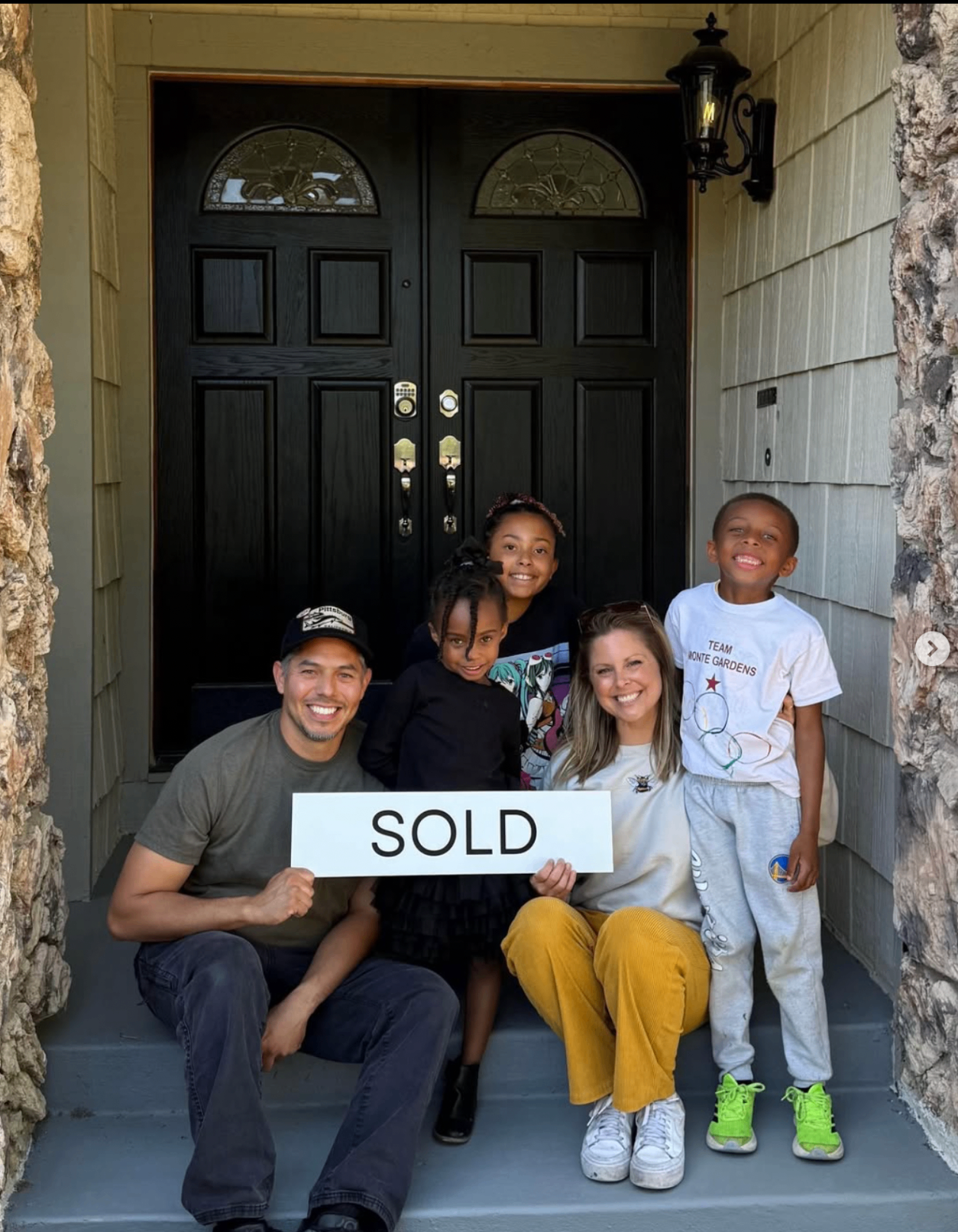 Another happy family — congratulations on your new home!